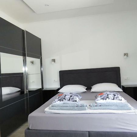 Lux Dalmatia I & R 호텔 마카르스카 외부 사진